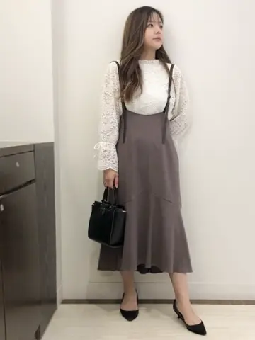 Feroux スタッフ コーディネート画像