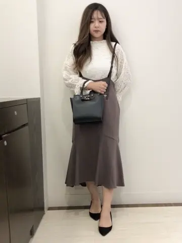 Feroux スタッフ コーディネート画像