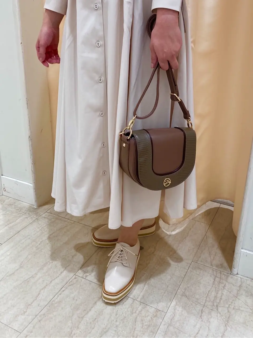 Feroux スタッフ コーディネート画像