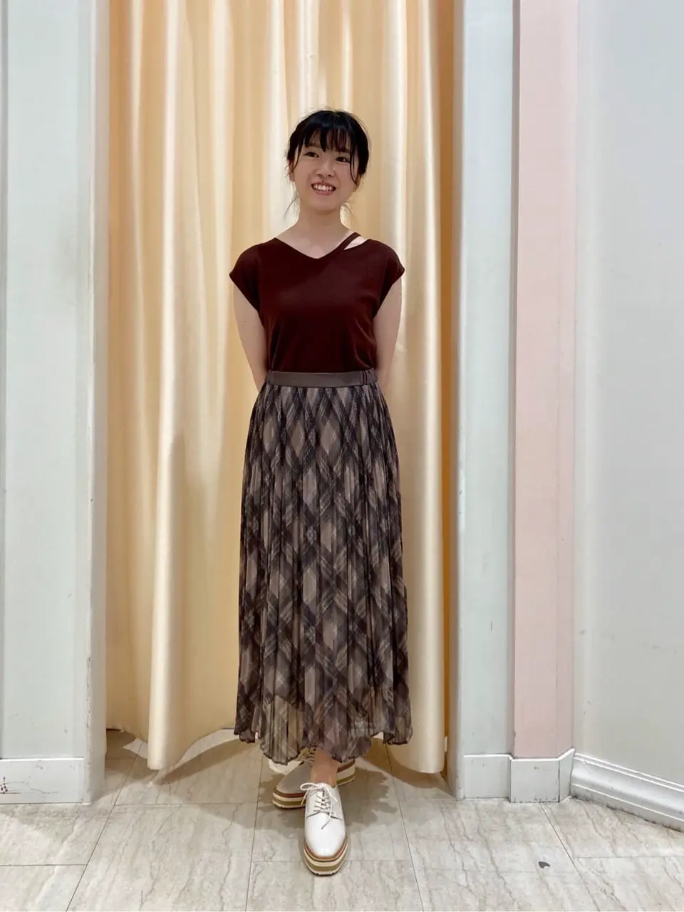 Feroux スタッフ コーディネート画像