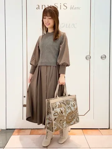 Feroux スタッフ コーディネート画像