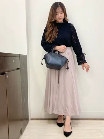 Feroux スタッフ コーディネート画像