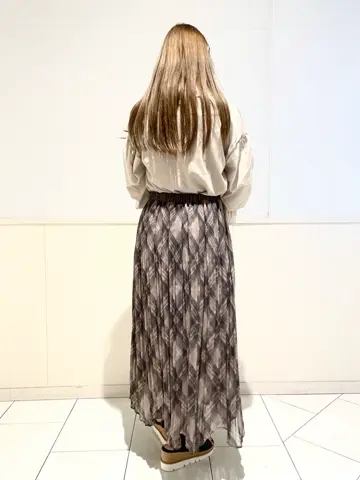 Feroux 土居 コーディネート画像