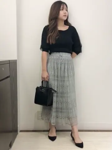 Feroux スタッフ コーディネート画像