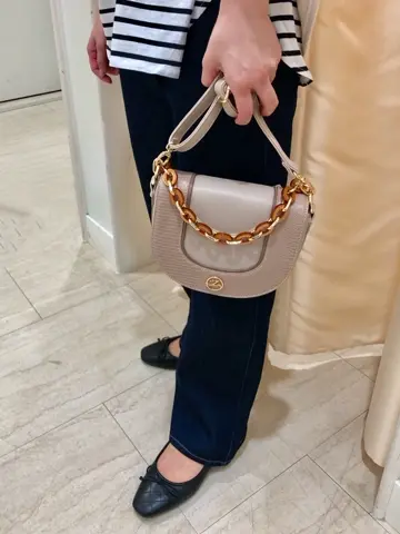 Feroux スタッフ コーディネート画像