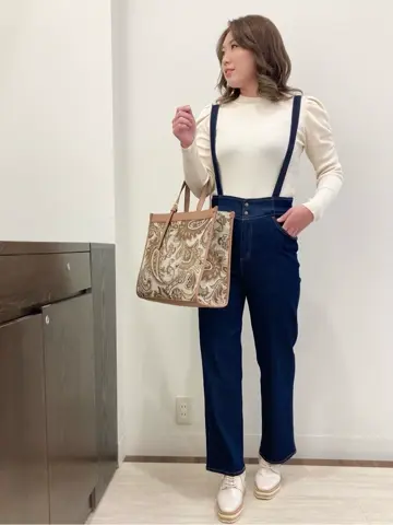 Feroux スタッフ コーディネート画像