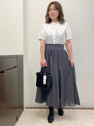 Feroux スタッフ コーディネート画像