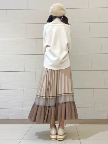 Feroux スタッフ コーディネート画像