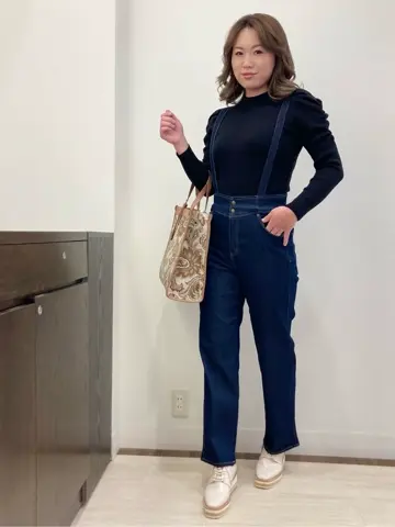 Feroux スタッフ コーディネート画像