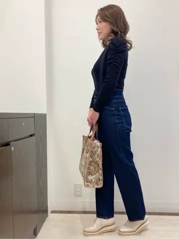 Feroux スタッフ コーディネート画像