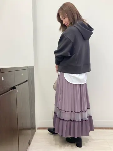 Feroux スタッフ コーディネート画像