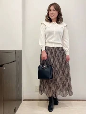 Feroux スタッフ コーディネート画像