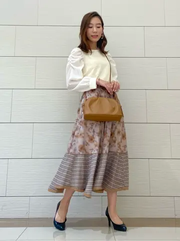 Feroux スタッフ コーディネート画像