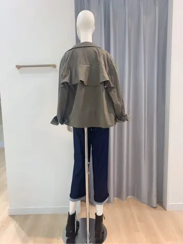 Feroux スタッフ コーディネート画像