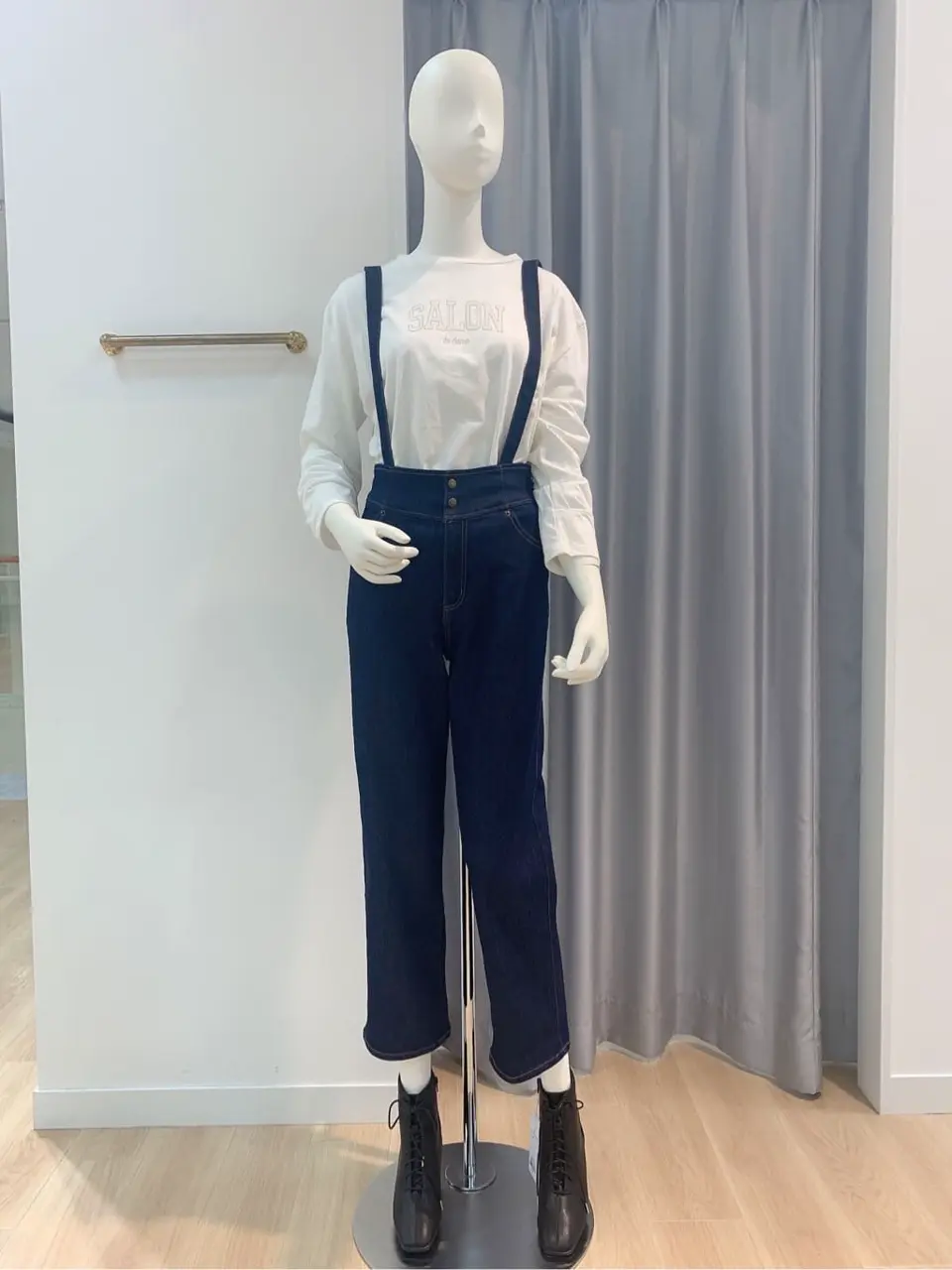 Feroux スタッフ コーディネート画像