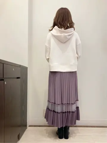 Feroux スタッフ コーディネート画像