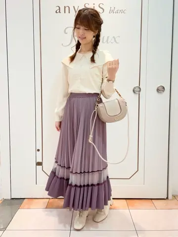 Feroux スタッフ コーディネート画像