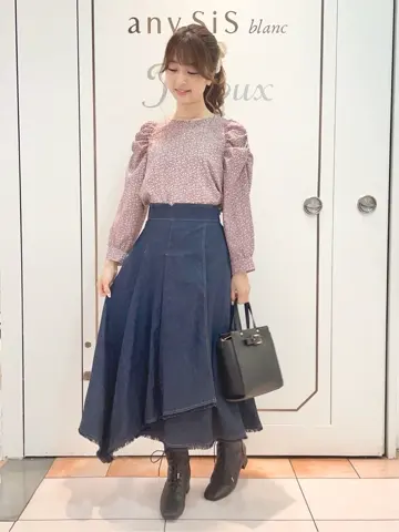 Feroux スタッフ コーディネート画像