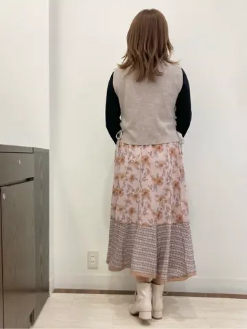 Feroux スタッフ コーディネート画像