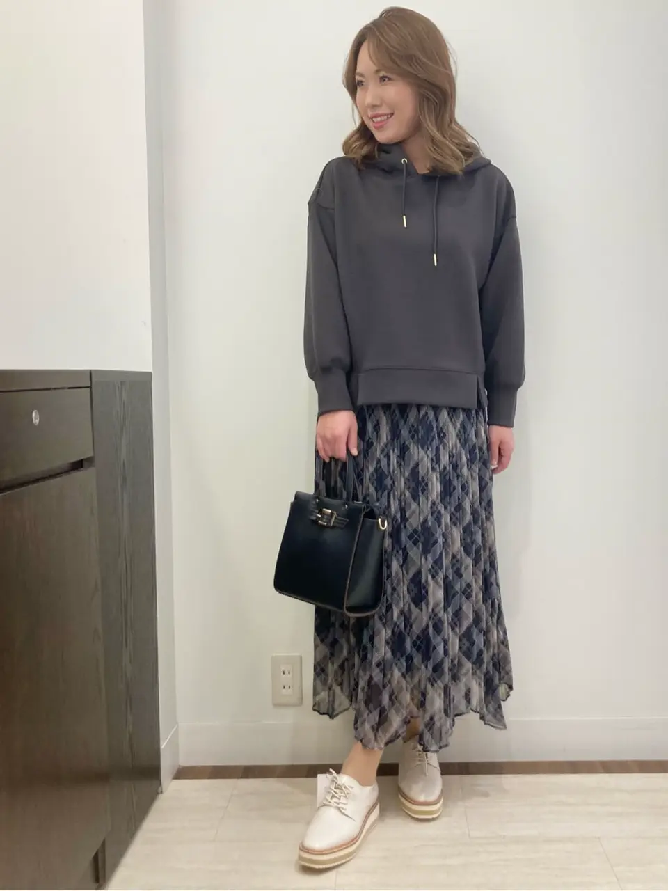 Feroux スタッフ コーディネート画像