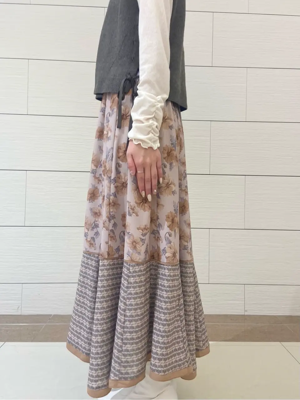 Feroux スタッフ コーディネート画像