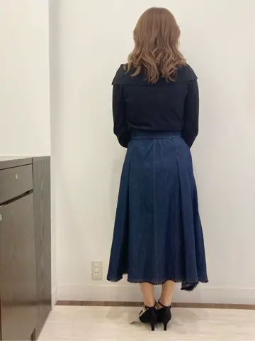 Feroux スタッフ コーディネート画像