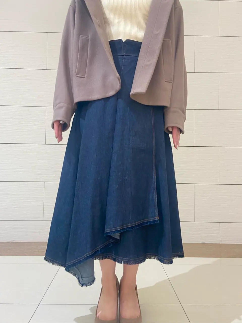 Feroux スタッフ コーディネート画像