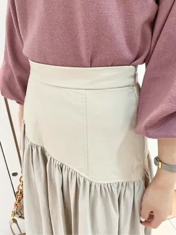 Feroux スタッフ コーディネート画像