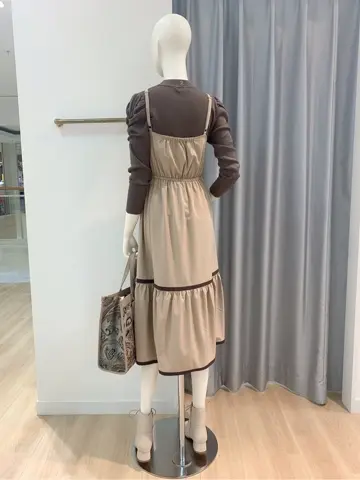 Feroux スタッフ コーディネート画像