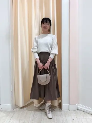 Feroux スタッフ コーディネート画像