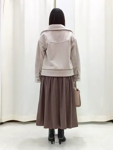 Feroux スタッフ コーディネート画像