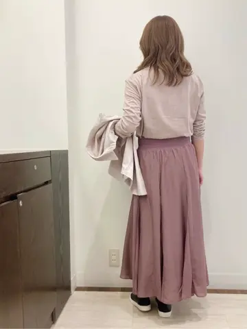 Feroux スタッフ コーディネート画像