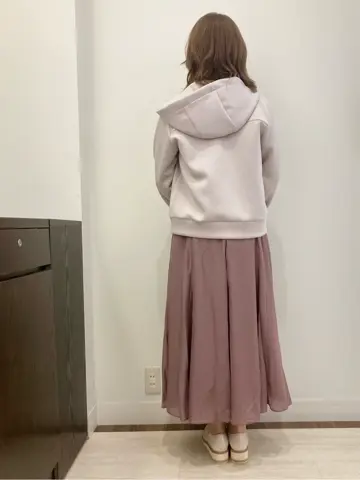 Feroux スタッフ コーディネート画像