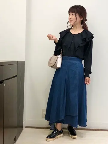 Feroux スタッフ コーディネート画像