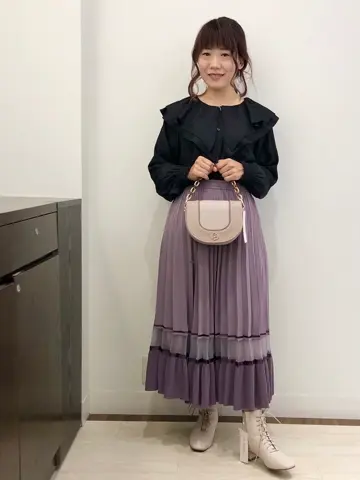 Feroux スタッフ コーディネート画像