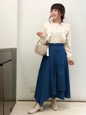 Feroux スタッフ コーディネート画像