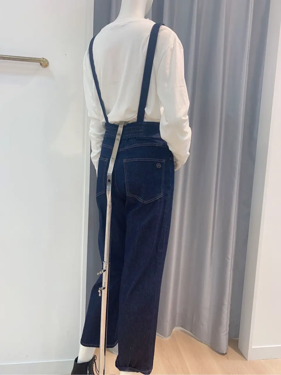 Feroux スタッフ コーディネート画像