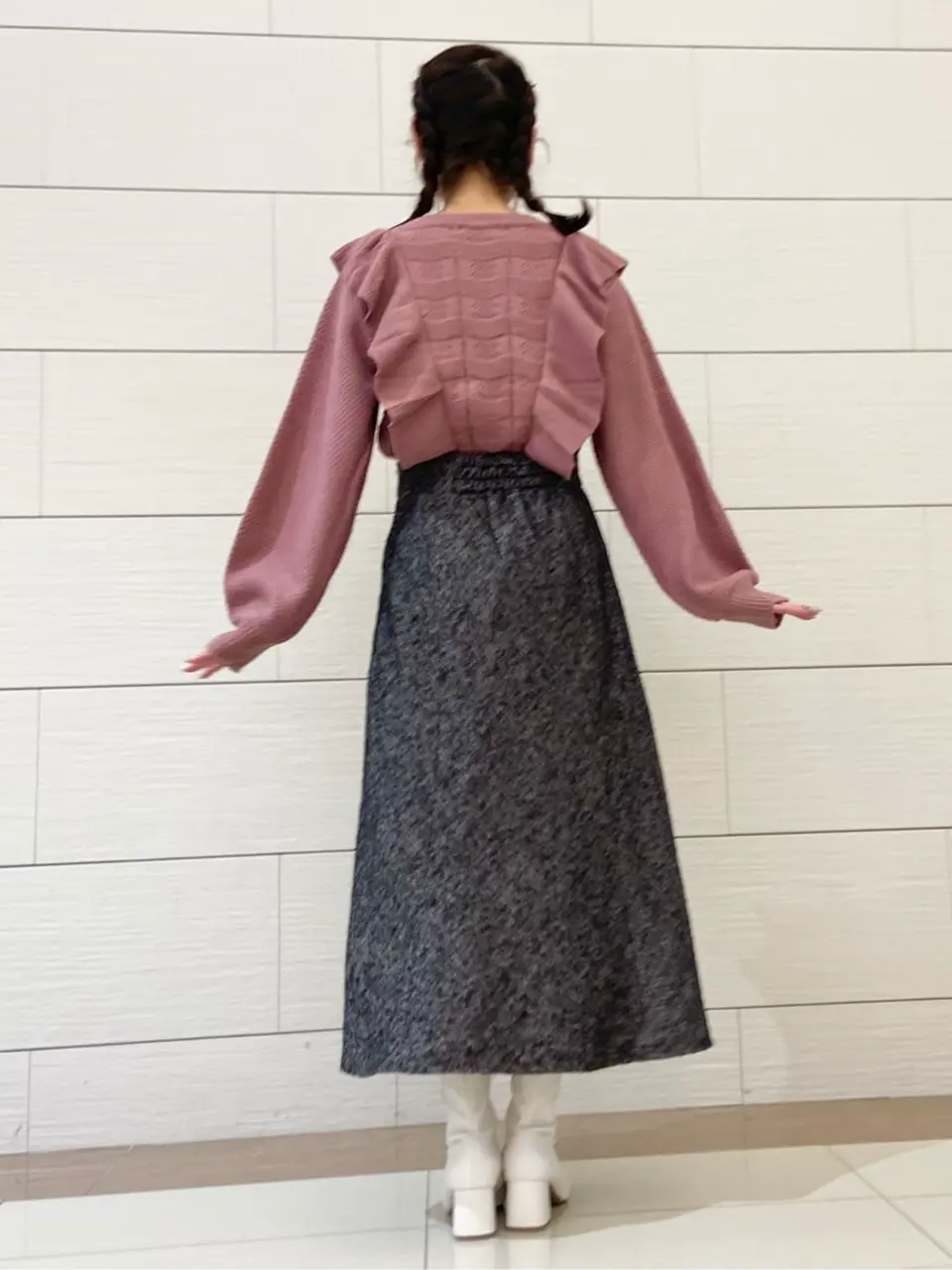 Feroux スタッフ コーディネート画像