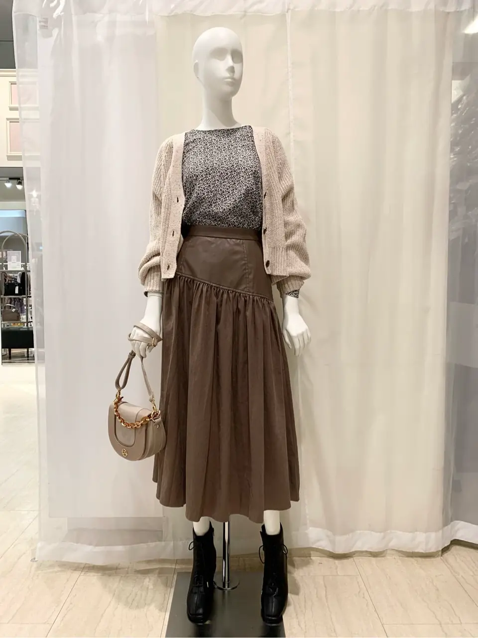 Feroux 石原 コーディネート画像