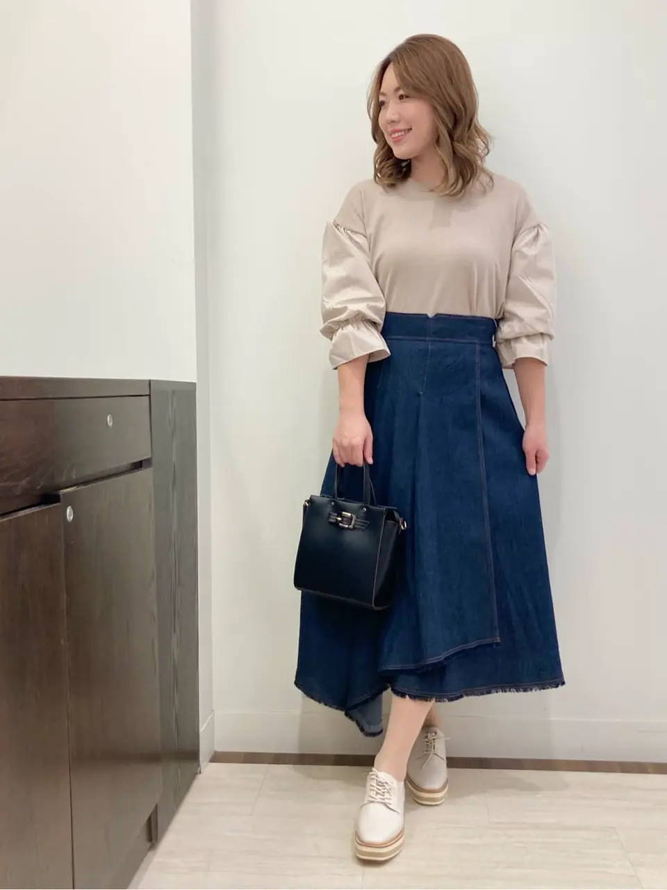 Feroux スタッフ コーディネート画像