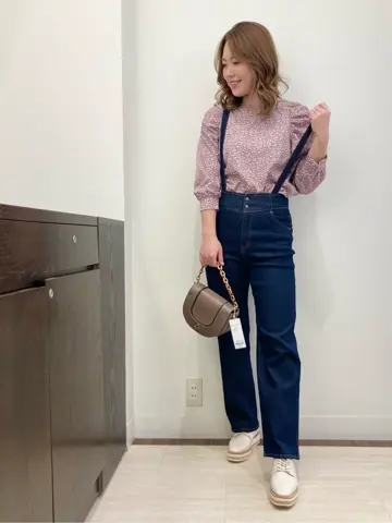 Feroux スタッフ コーディネート画像