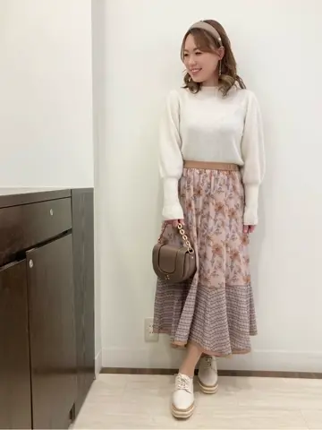 Feroux スタッフ コーディネート画像