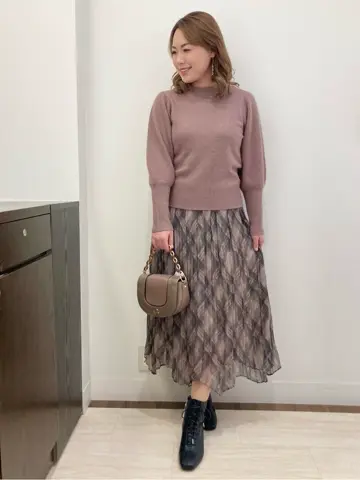 Feroux スタッフ コーディネート画像