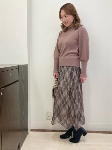 Feroux スタッフ コーディネート画像