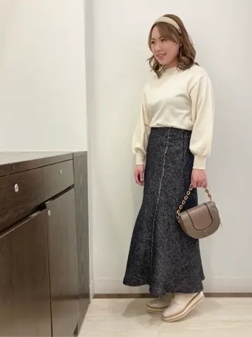 Feroux スタッフ コーディネート画像