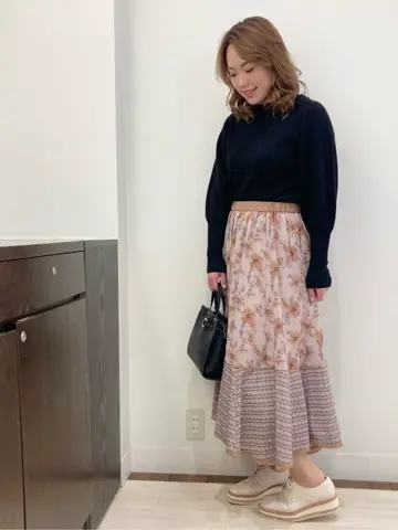 Feroux スタッフ コーディネート画像