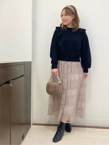 Feroux スタッフ コーディネート画像