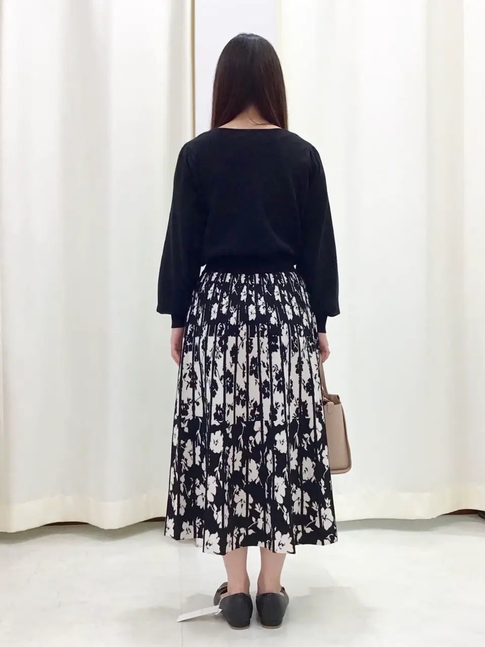 Feroux スタッフ コーディネート画像