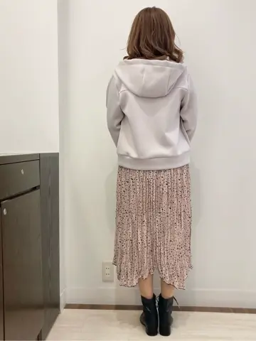 Feroux スタッフ コーディネート画像