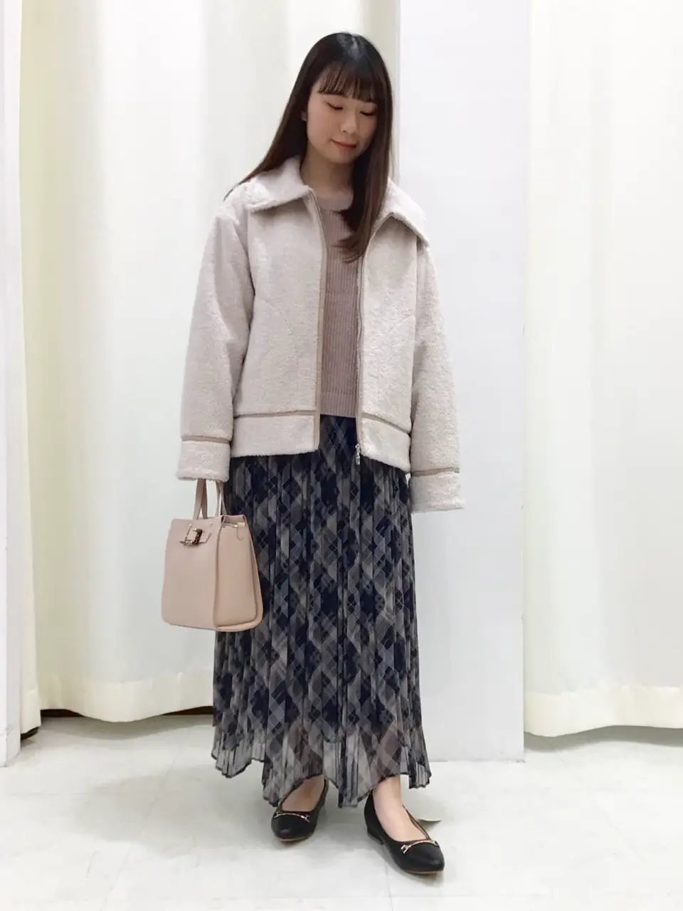 Feroux スタッフ コーディネート画像